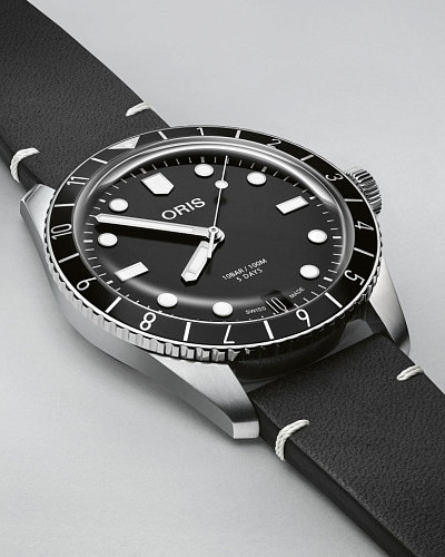 Oris Divers Sixty‑Five 12h Calibre 400 01 400 7772 4054-07 5 20 82